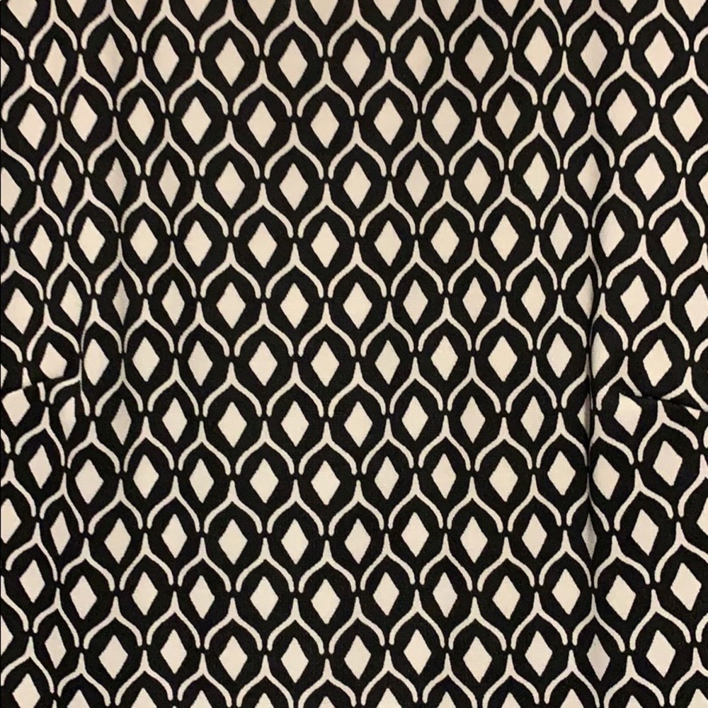 Pattern Dress - Picture 3 of 3